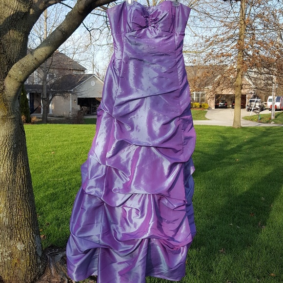 Wendye Chaitin Dresses & Skirts - Beautiful Strapless Prom Dress